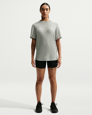 Nike One Relaxed Women's Dri-FIT Short-Sleeve Top. Nike ZA